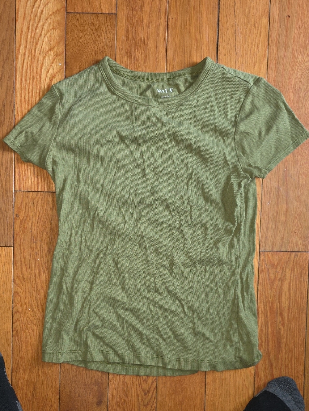 45 - T.J.Maxx Olive Ribbed Short Sleeve Tee
